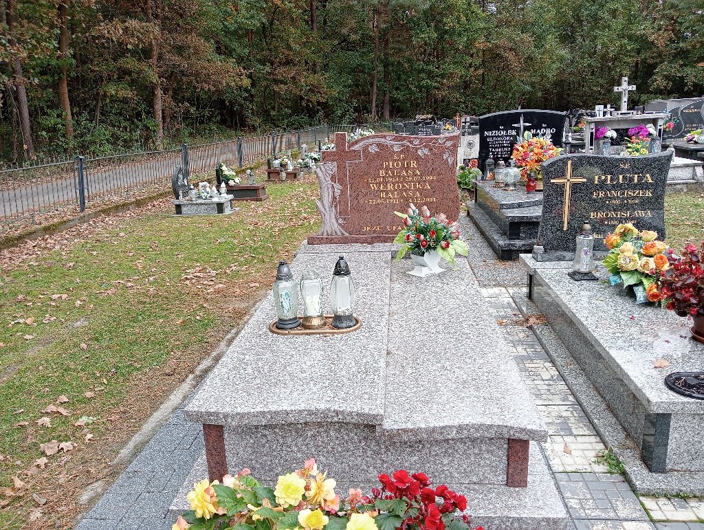 Grób Piotr Balasa