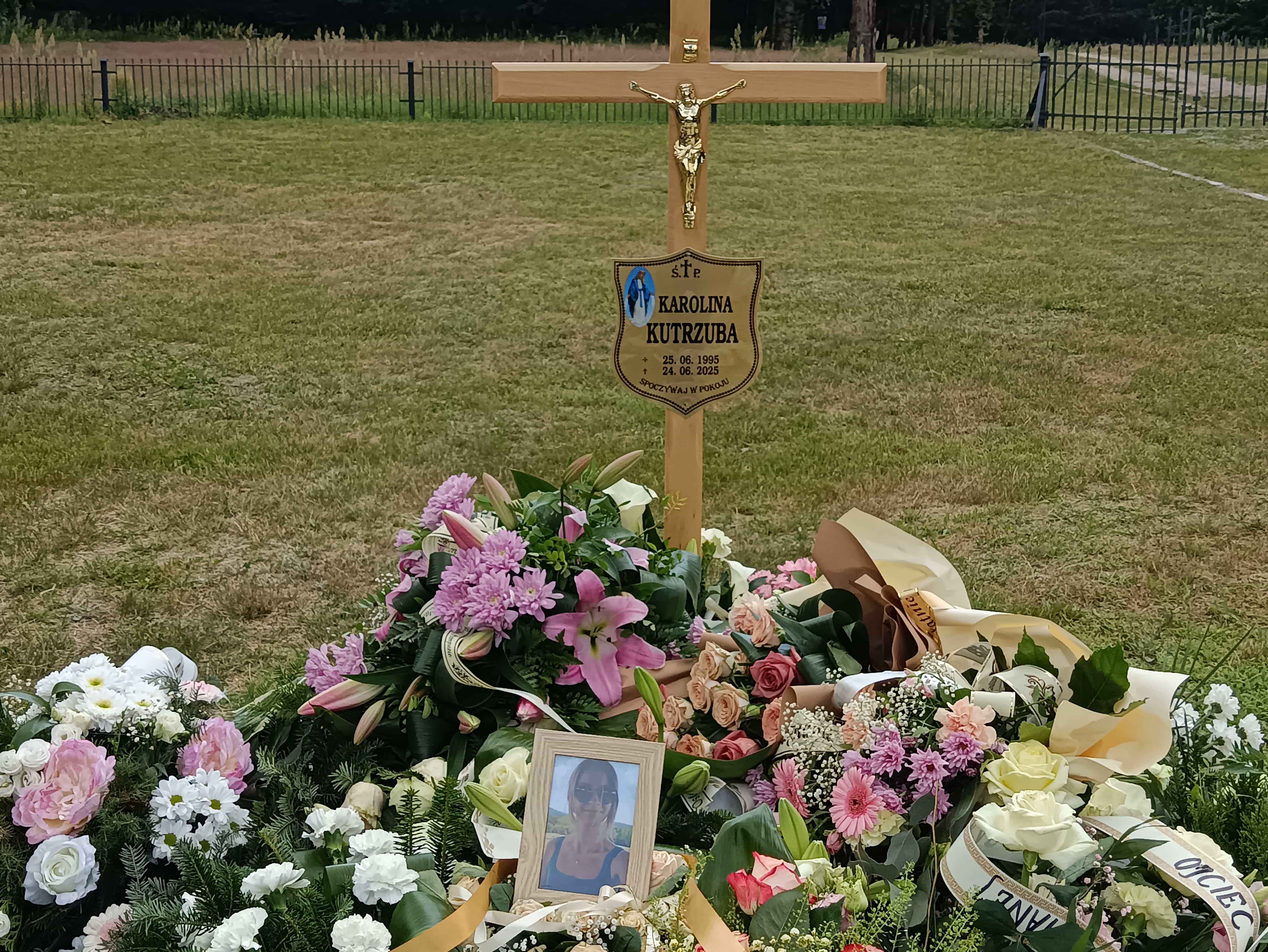 Grób Karolina Kutrzuba